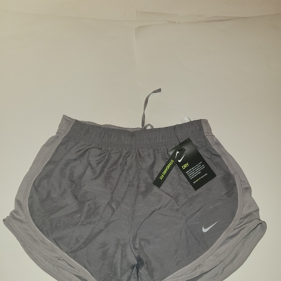 Nike Women's Tempo Dry Core 3'' Running Shorts Grey - Picture 14 of 14